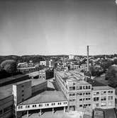 Utsikt över pappersbruket Papyrus fabriksområde i Mölndal, 3/6 1955.