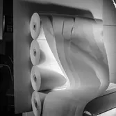 Pappersrullar från pappersbruket Papyrus i Mölndal, 30/12 1957.