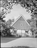 NYRESTAURERAD PRÄSTGÅRD I SKÅNE