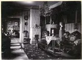 Rytterne sn, Västerås. Fiholm 1:1.
Interiör av förmak i Fiholm säteri.