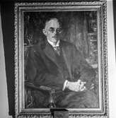 Porträttmålning av Vice Häradshövding Marcus Laurentius Wallenberg. Ordförande i styrelsen för aktiebolaget Papyrus 1895-1943.