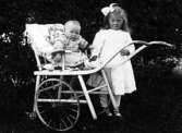 Barn i barnvagn