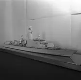 :: Modell av kustkorvett 90\\\\anm. neg är det enda av tre som scannats, neg nr \\V 103445/gp