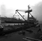 CG 27
Lyftning av CG 27 till lastfartyg