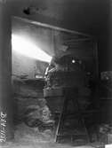 Forsbacka jernverk. Bessemerblåsning. Foto: Carl Larsson, 1920-talets början.