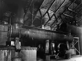 Forsbacka jernverk. Gamla gasreningen, interiör. Foto: Carl Larsson, 1920-talets början.
