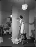 MÅLNING AV TAPETER I MATRUM