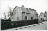 Västerås, Iggebygärdet.
Bostadshus kv. Ugglan 4. 1972.