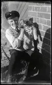 Pojke med hundvalp