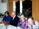 Anhörigträff på Brattåshemmet 1979.  Från vänster ses Nina Babkin, fadern Kondratij Krivtsov, okänd kvinna samt Larsson (Helgered).