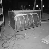 Arbetsstycke i provugn i svetsverkst.