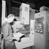 Ny svarv i maskinverkst.