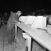 Norska Ses-en i plastverkstan och sektionstillverkning i flakhallen