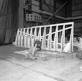 Norska Ses-en i flakhallen och plastverkstan