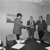 Bertil Blomstergren avtackas på ett T-möte