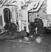 Arbetsbilder på Baltic Print i botten och maskinrum