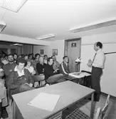 Arbetsplatsträffar VD H. Frisk, H. Hedman och B. Frennfeldt informerar