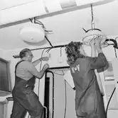 Arbetsbilder ombord på Nyb. 419 typ Landsort