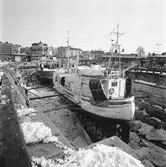 Isförhållande kring fiskebåtar i dockorna