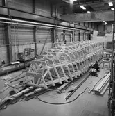 RIbbspantformen på bädden till stridsbåt 90 S i plastverkstan