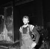 Arbetsbilder i skrovhallen