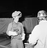 Arbetsbilder i skrovhallen