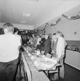 Pensionärer besöker varvet