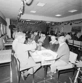 Pensionärer besöker varvet