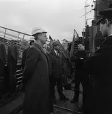 Besök av folk från FMV och UD H. Frisk ombord på M73 Koster