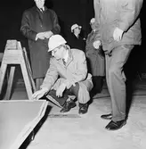 Industriministern besöker varvet