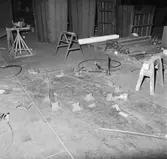 Arbete med krigsbroar i plåtv.