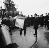 M 76 Ven överlämnas till Marinen