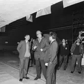 Besök från Singapore å varvet VD H. Frisk