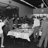 Jullunch för alla anställda i matsalen k-v nytt