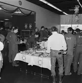 Jullunch för alla anställda i matsalen k-v nytt