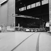 Provlyft av brosektion till krigsbro av hydralkran