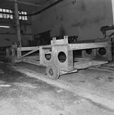 Släden på slipen i g:a motorverkst.