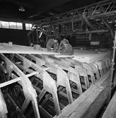 Kärnbordläggn. på båt nr 2 Singapore fartyget