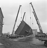 Vändning av skrovet till nyb. 437 Singapore