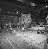 Mätning av förstäven till A19 ubåten i plåtverkstan