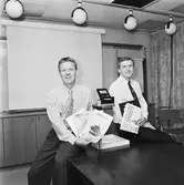 Tommy Melin med personal Tele avd.