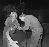 Arbetsbilder från plåtverkst. kv-nytt