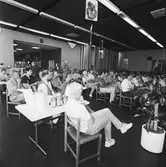 VD H. Hedman arbetsplatsträff i matsalen