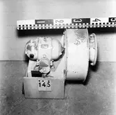 El.sekt. fotografering av motorer i förråd