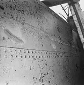 Oljepråmen Bersek bottenbehabdling skrovsekt.