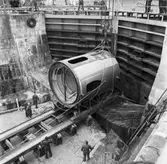 U 4 i docka 5 lyft av sektion