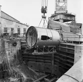 U 4 i docka 5 lyft av sektion