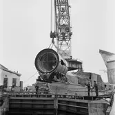 U 4 i docka 5 lyft av sektion