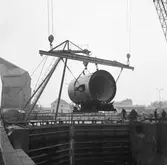 Ub U 4 i docka sektion till skrovet (lyft)