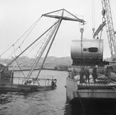 Ub U 4 i docka sektion till skrovet (lyft)